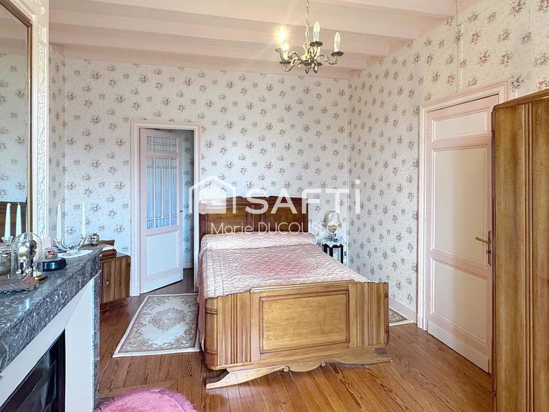 Maison - 192 m² - 7 pièces