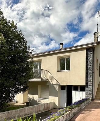 Maison - 175 m² - 13 pièces