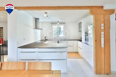 Maison - 252 m² - 10 pièces