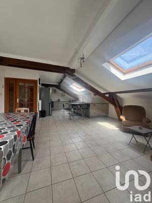 Appartement - 83 m² - 4 pièces