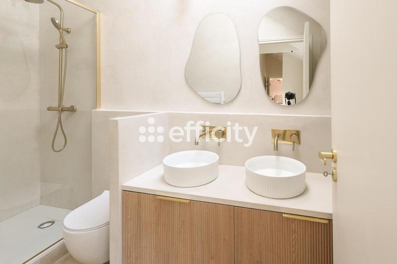 Maison - 141 m² - 5 pièces