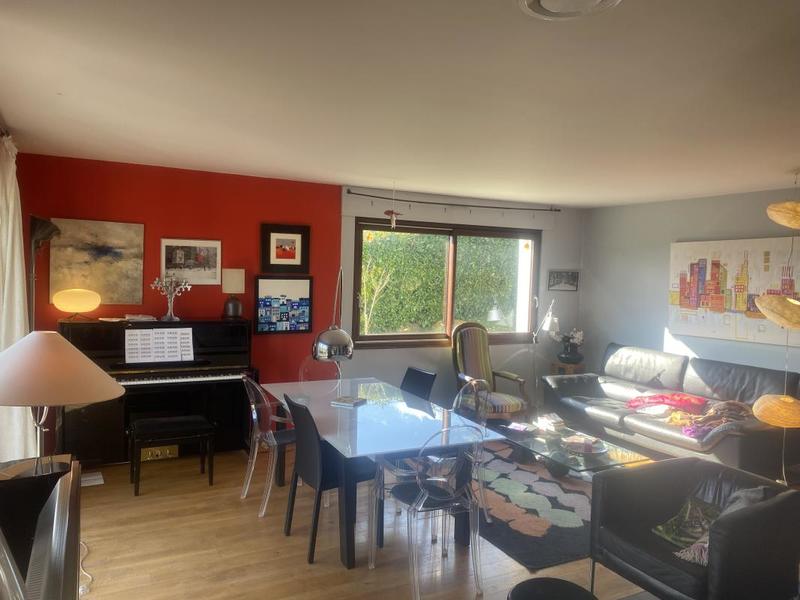 Maison - 180 m² - 7 pièces