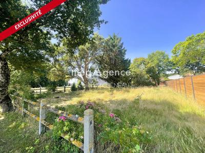 Terrain constructible - 627 m²