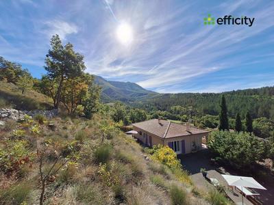 Villa - 168 m² - 6 pièces