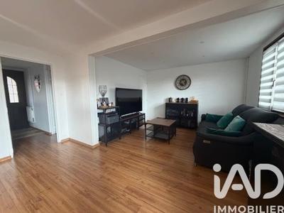 Maison - 94 m² - 4 pièces