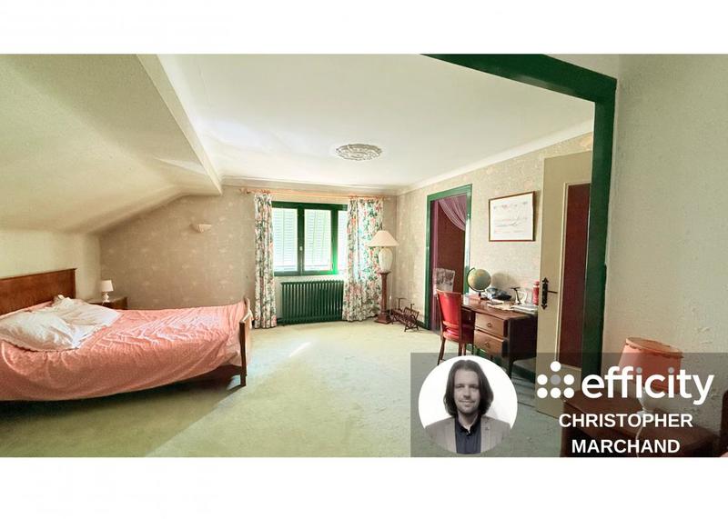 Maison - 205 m² - 8 pièces