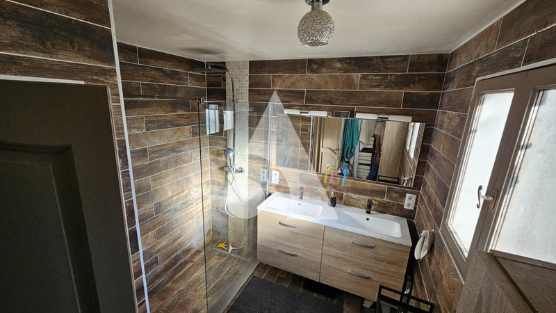 Maison - 135 m² - 5 pièces