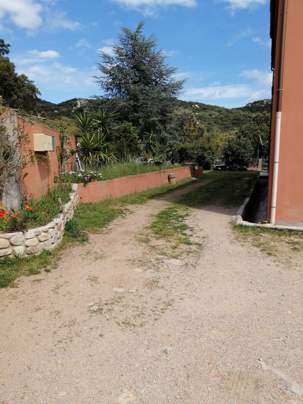 Maison - 292 m² - 10 pièces