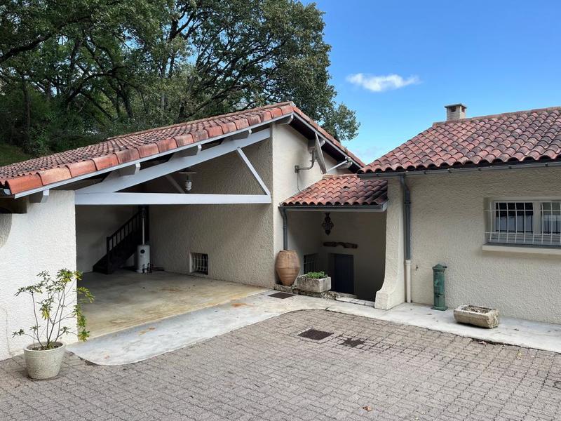 Maison d'architecte - 198 m² - 5 pièces