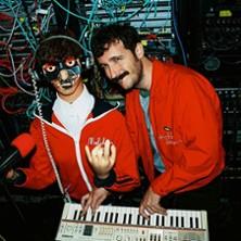 Forever Pavot + Antonio