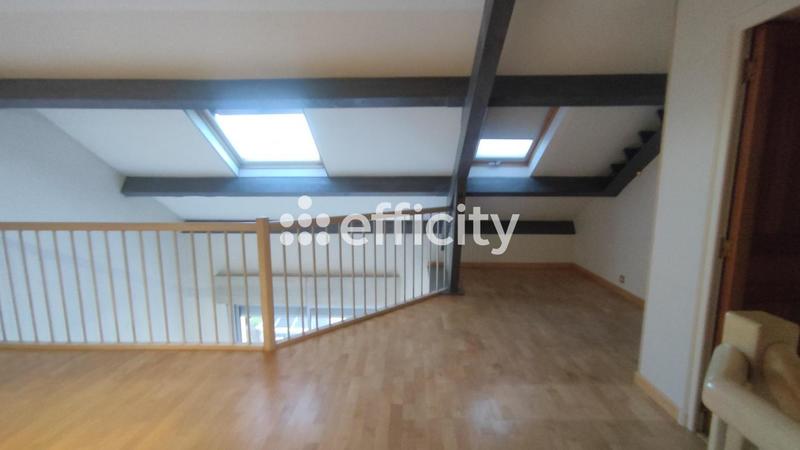 Appartement - 126 m² - 6 pièces