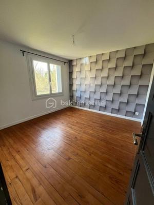 Maison - 97 m² - 4 pièces