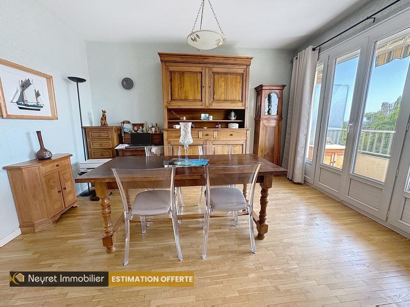 Appartement - 69 m² - 2 pièces