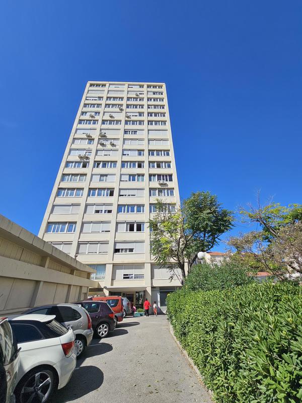 Appartement - 76 m² - 3 pièces