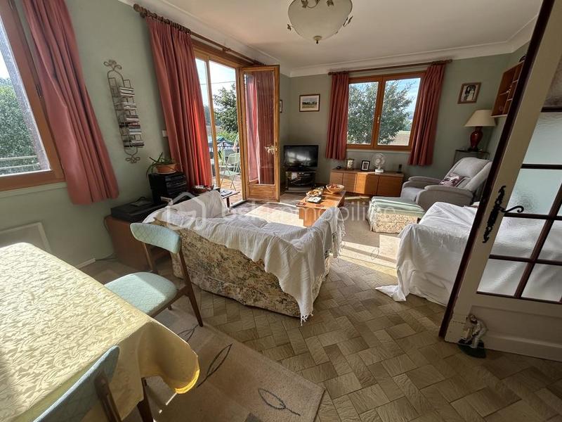 Maison - 96 m² - 4 pièces