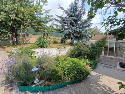 Maison - 143 m² - 6 pièces