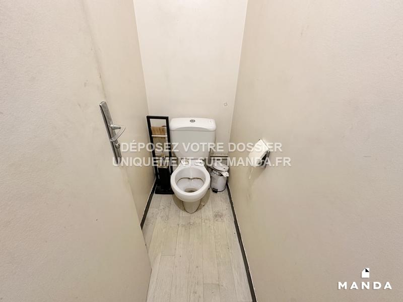 Chambre - 10 m² - 6 pièces