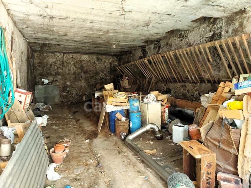 Maison - 450 m² - 12 pièces