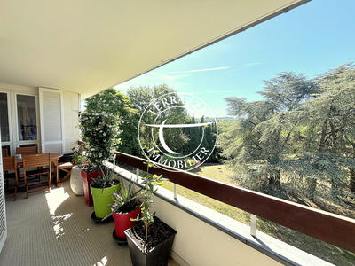 Duplex - 198 m² - 8 pièces