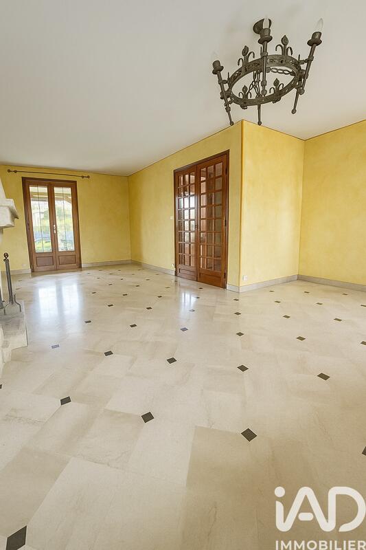 Maison - 165 m² - 6 pièces