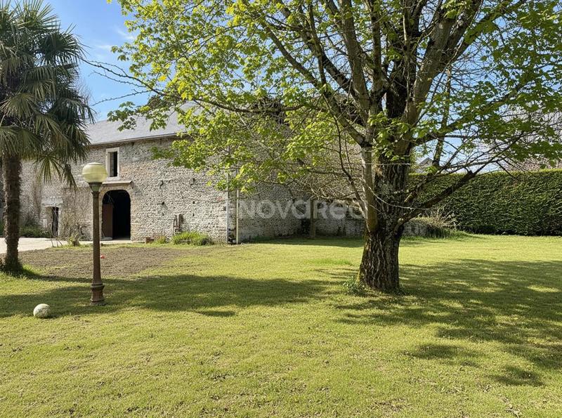 Maison - 236 m² - 7 pièces