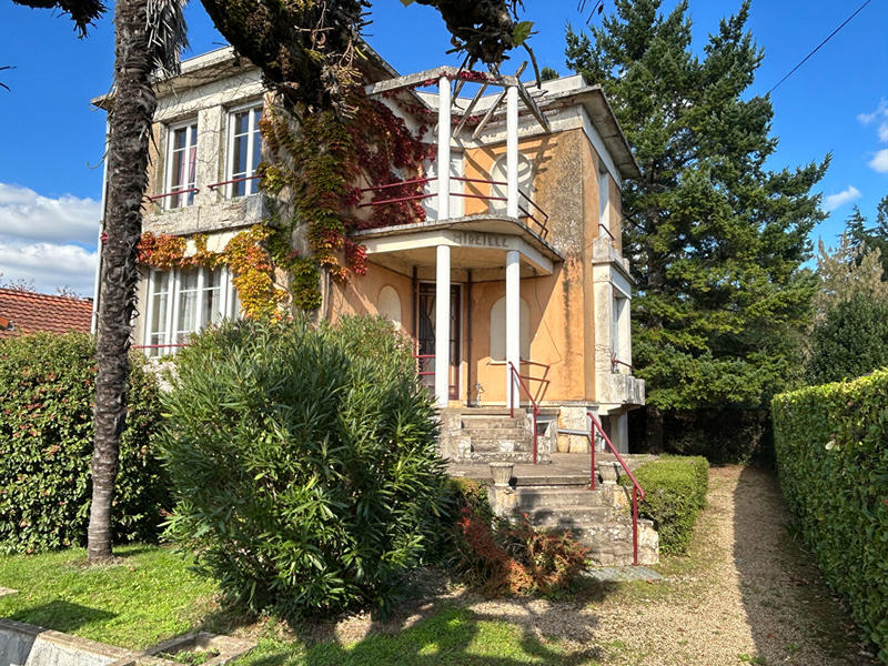 Maison - 89 m² - 5 pièces