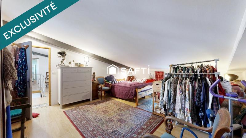Maison - 102 m² - 5 pièces