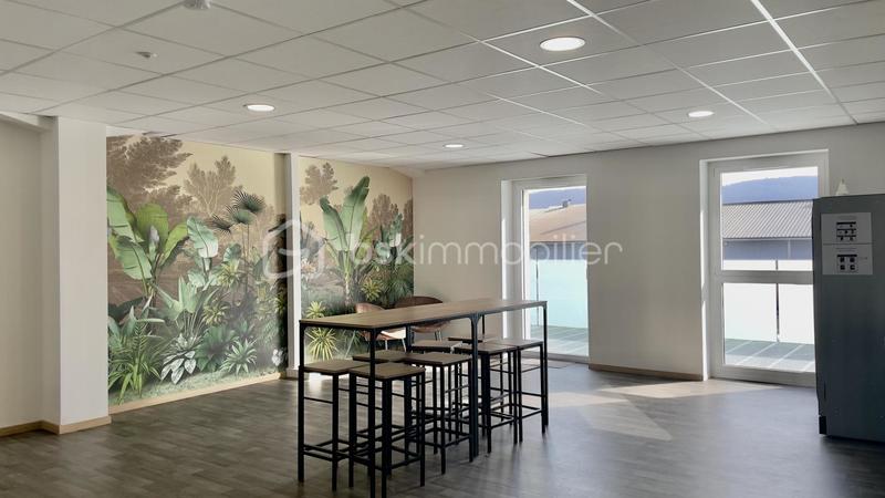 Bureau - 19 m² - 1 pièce