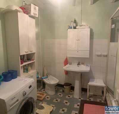 Maison - 250 m² - 8 pièces