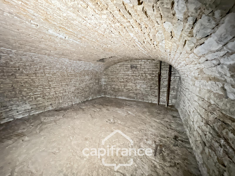 Propriété - 90 m² - 3 pièces