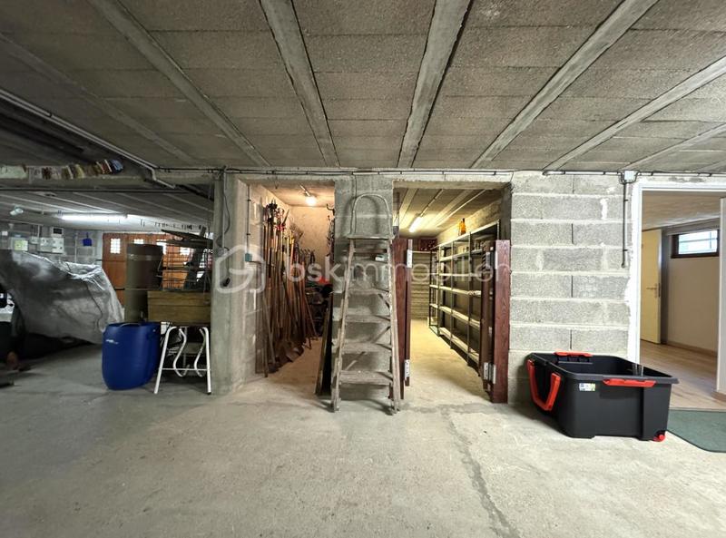 Maison - 105 m² - 4 pièces