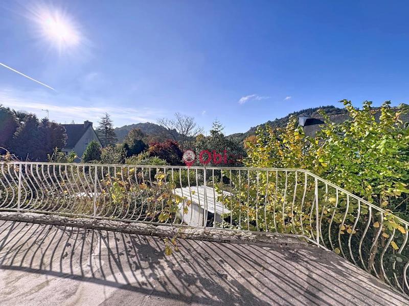 Maison - 145 m² - 7 pièces