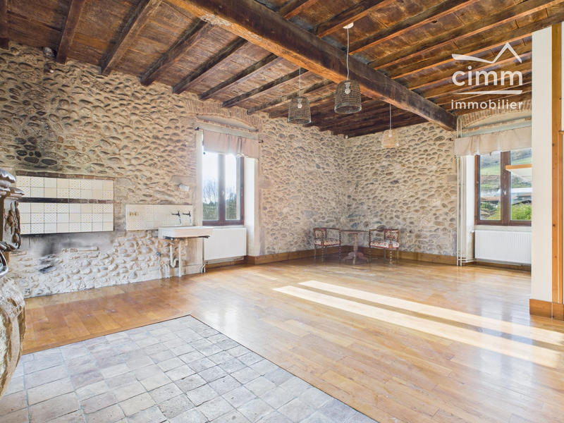 Maison ancienne - 147 m² - 5 pièces