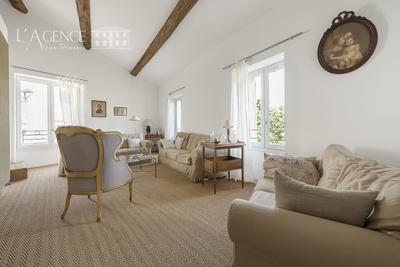 Maison - 170 m² - 5 pièces