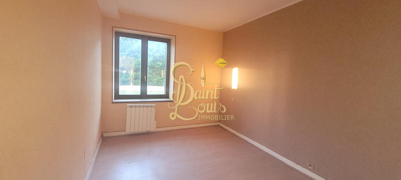 Maison de village - 90 m² - 2 pièces