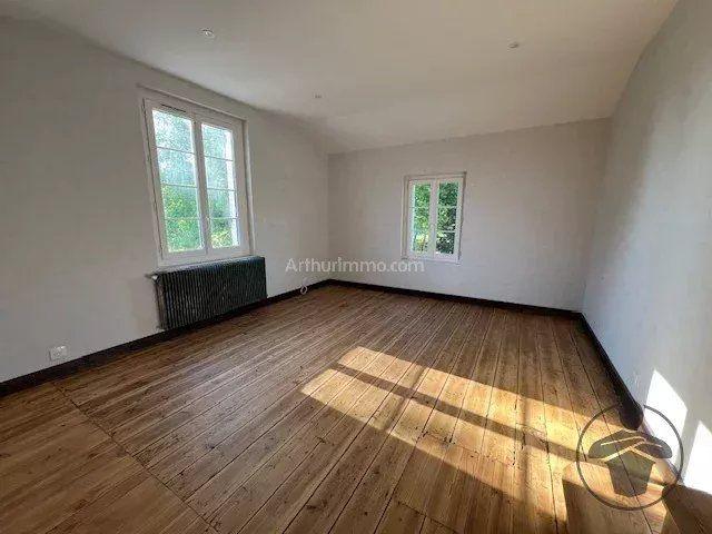 Maison - 195 m² - 5 pièces