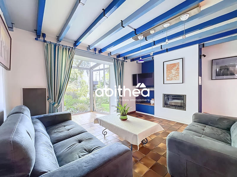 Maison - 151 m² - 8 pièces