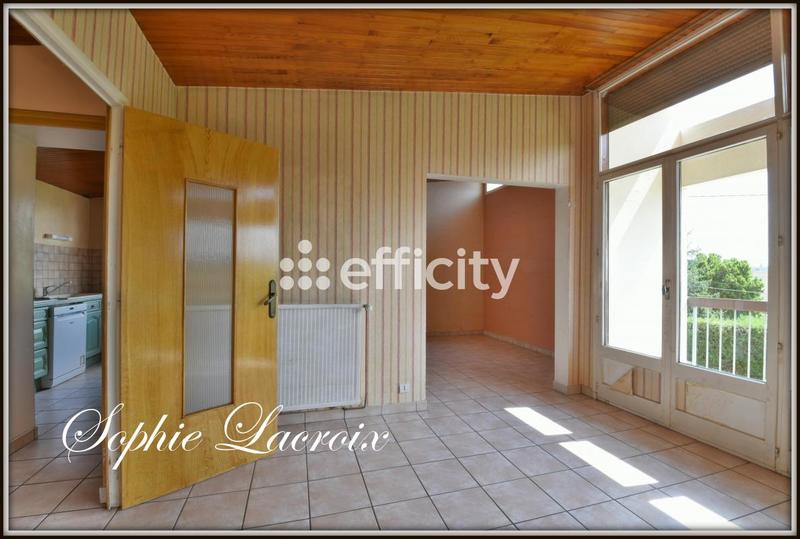 Maison - 93 m² - 5 pièces