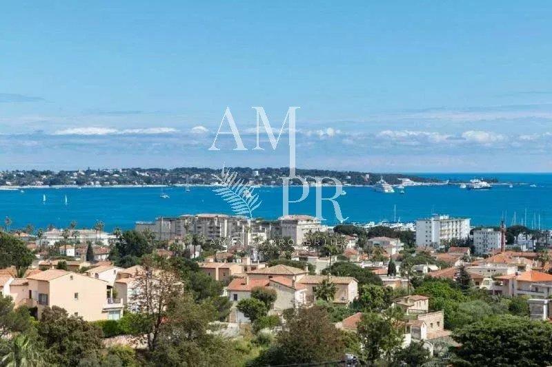 Villa - 173 m² - 6 pièces