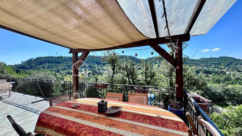 Maison traditionnelle - 119 m² - 4 pièces