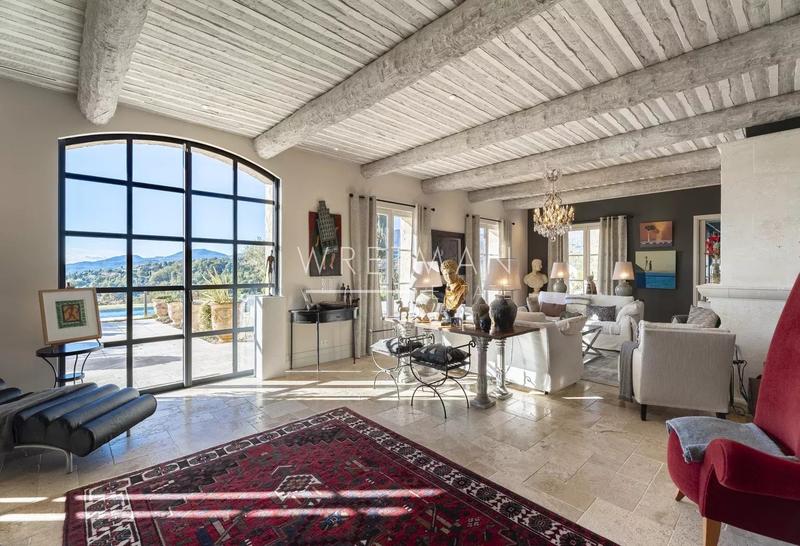 Bastide - 328 m² - 8 pièces