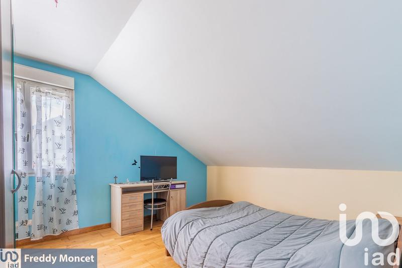 Maison - 150 m² - 7 pièces