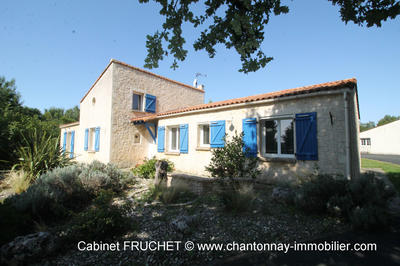 Maison - 177 m² - 7 pièces