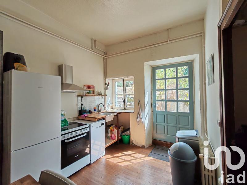 Maison - 235 m² - 10 pièces