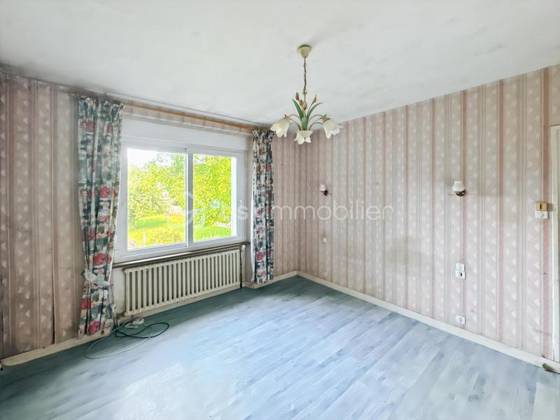 Maison - 95 m² - 5 pièces