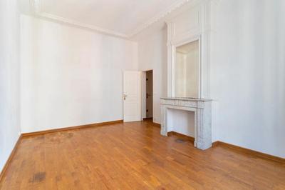 Appartement - 57 m² - 2 pièces