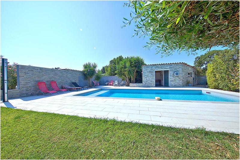 Maison d'architecte - 250 m² - 7 pièces