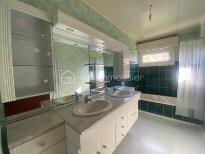 Maison - 160 m² - 7 pièces