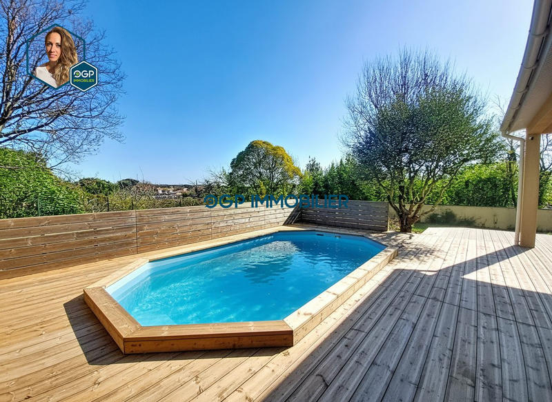 Maison - 93 m² - 4 pièces