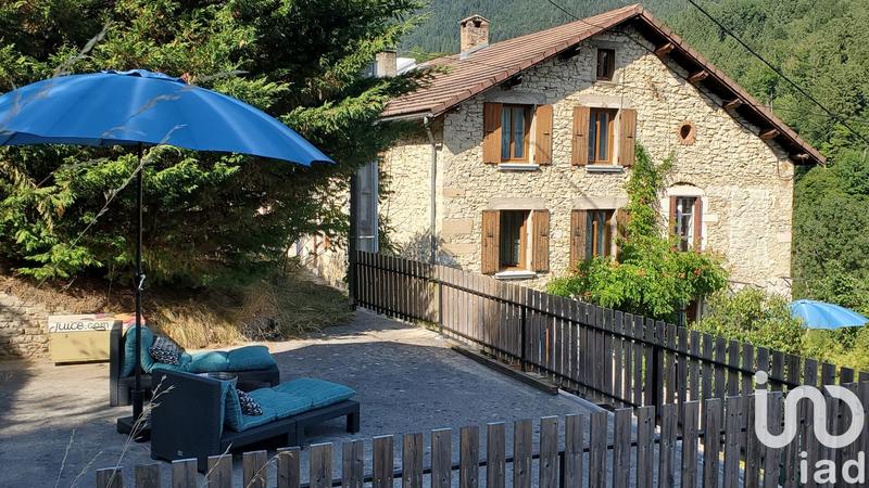 Maison - 179 m² - 5 pièces